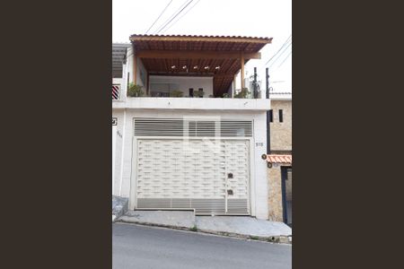 Casa à venda com 119m², 3 quartos e 2 vagasFachada 