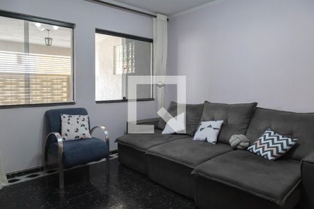 Sala de casa à venda com 3 quartos, 119m² em Vila Galvão, Guarulhos
