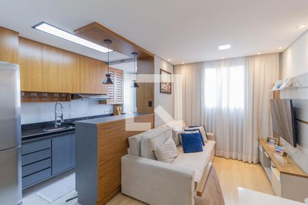 Sala de apartamento à venda com 2 quartos, 44m² em Centro, Osasco