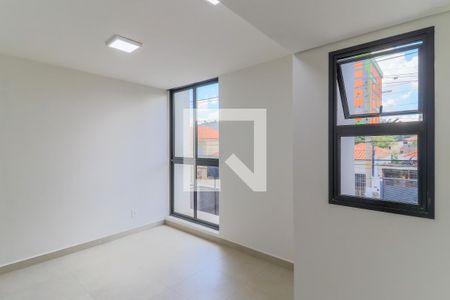 Sala de casa de condomínio para alugar com 2 quartos, 123m² em Brooklin Novo, São Paulo