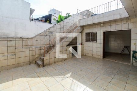 Casa à venda com 370m², 3 quartos e 3 vagasQuintal