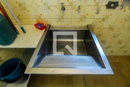 Casa à venda com 370m², 3 quartos e 3 vagasÁrea de Serviço