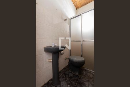 Banheiro de casa para alugar com 1 quarto, 37m² em Jardim Helena, São Paulo