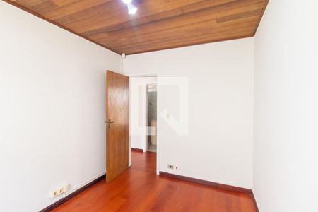Quarto 1 de casa para alugar com 3 quartos, 330m² em São Braz, Curitiba