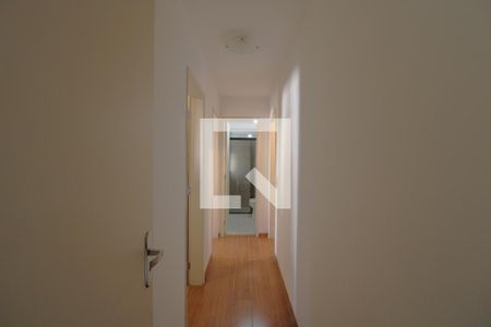 Corredor de apartamento para alugar com 3 quartos, 78m² em Jardim Taquaral, São Paulo