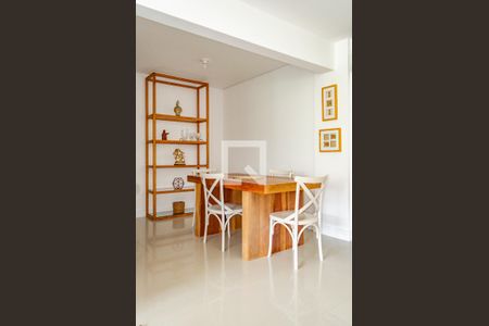 Sala de apartamento para alugar com 2 quartos, 79m² em Campeche, Florianópolis