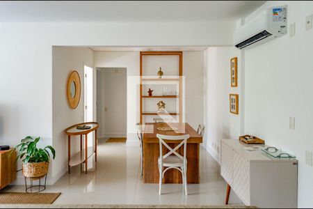 Sala de apartamento para alugar com 2 quartos, 79m² em Campeche, Florianópolis