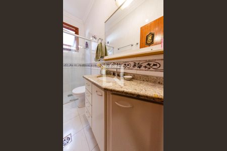 Casa à venda com 390m², 5 quartos e 4 vagasBanheiro