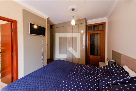 Casa à venda com 390m², 5 quartos e 4 vagasSuíte