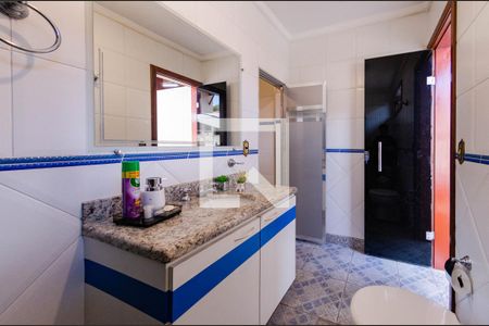 Casa à venda com 390m², 5 quartos e 4 vagasBanheiro