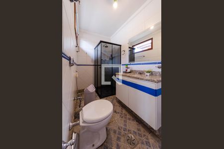 Casa à venda com 390m², 5 quartos e 4 vagasBanheiro