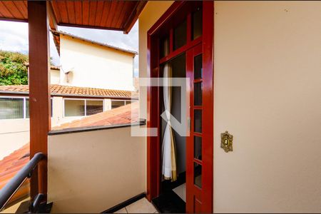 Casa à venda com 390m², 5 quartos e 4 vagasVaranda