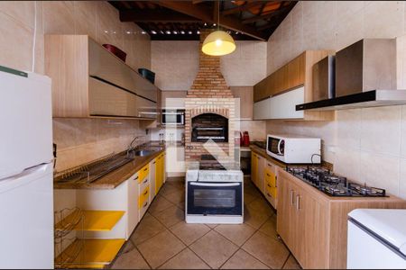 Casa à venda com 390m², 5 quartos e 4 vagasÁrea gourmet