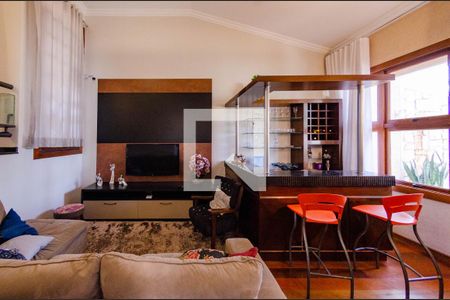 Sala de casa à venda com 5 quartos, 390m² em Álvaro Camargos, Belo Horizonte