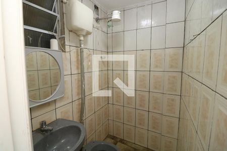 Banheiro de casa para alugar com 1 quarto, 40m² em Jardim Egle, São Paulo
