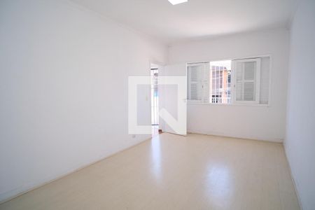 Quarto 1 de casa para alugar com 2 quartos, 120m² em Vila Madalena, São Paulo