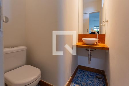Lavabo de apartamento para alugar com 3 quartos, 120m² em Santa Lúcia, Belo Horizonte