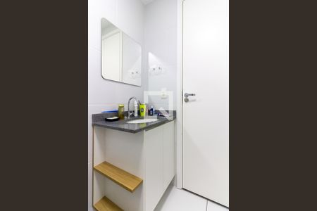 Apartamento à venda com 34m², 2 quartos e sem vagaBanheiro 