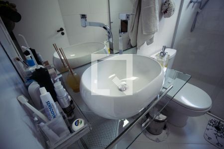 Apartamento à venda com 106m², 3 quartos e 2 vagasBanheiro 2