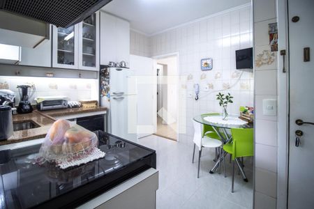 Apartamento à venda com 106m², 3 quartos e 2 vagasCozinha