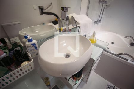 Apartamento à venda com 106m², 3 quartos e 2 vagasBanheiro 1