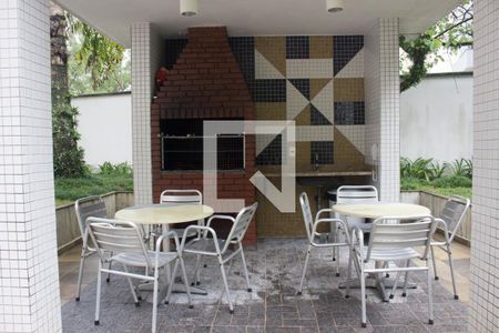 Apartamento para alugar com 100m², 3 quartos e 2 vagasÁrea comum 