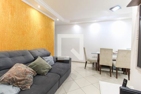 Sala de apartamento para alugar com 2 quartos, 58m² em Vila Bertioga, São Paulo