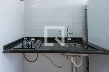 Cozinha  de apartamento para alugar com 1 quarto, 24m² em Vila Prudente, São Paulo
