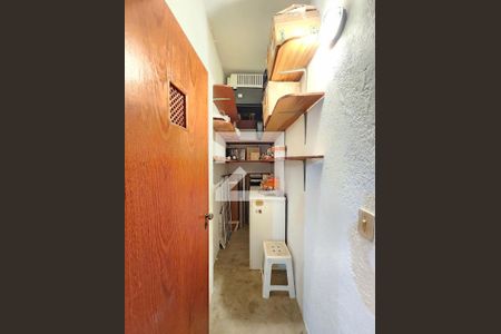 Apartamento à venda com 115m², 4 quartos e 2 vagasBox de despejo