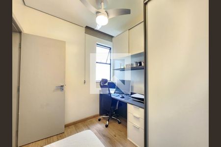 Apartamento à venda com 115m², 4 quartos e 2 vagasQuarto 4