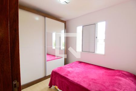 Quarto 1 de apartamento para alugar com 2 quartos, 70m² em Jardim Ísis, Cotia