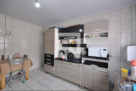 Casa à venda com 180m², 5 quartos e 3 vagasCozinha 1