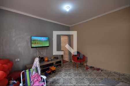 Casa à venda com 180m², 5 quartos e 3 vagasSala 2