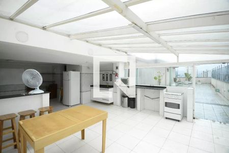 Apartamento à venda com 70m², 2 quartos e sem vaga Apartamento à venda com 70m², 2 quartos e sem vagaÁrea comum - Salão de festas