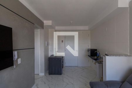 Sala e Cozinha Integrada de apartamento para alugar com 2 quartos, 33m² em Itaquera, São Paulo