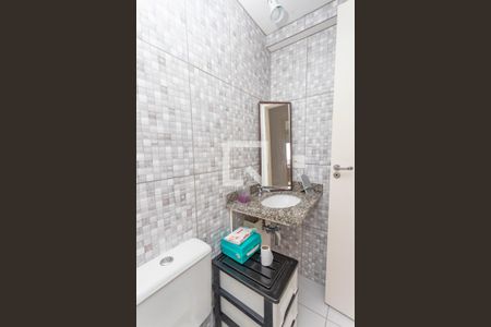 Apartamento à venda com 60m², 2 quartos e 1 vagaBanheiro social 