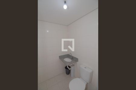 Apartamento para alugar com 46m², 2 quartos e 1 vaga Apartamento para alugar com 46m², 2 quartos e 1 vagaBanheiro