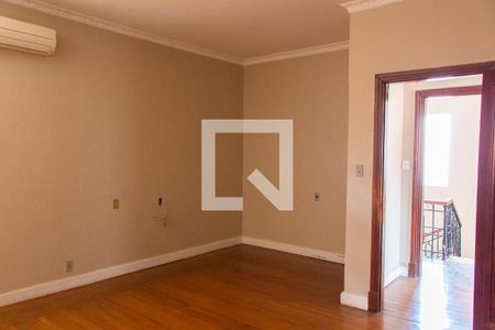 Casa à venda com 561m², 5 quartos e 5 vagasQUARTO 2