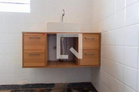 Casa à venda com 561m², 5 quartos e 5 vagasBANHEIRO SOCIAL