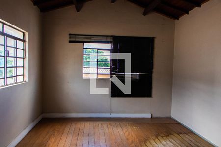 Casa à venda com 561m², 5 quartos e 5 vagasQUARTO 5