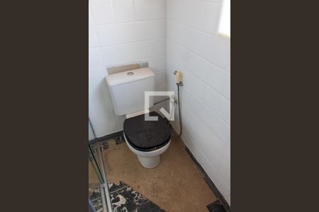 Casa à venda com 561m², 5 quartos e 5 vagasBANHEIRO SOCIAL