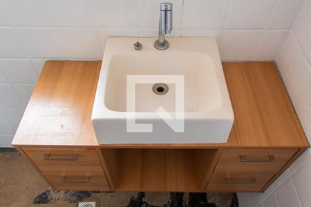 Casa à venda com 561m², 5 quartos e 5 vagasBANHEIRO SOCIAL