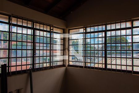 Casa à venda com 561m², 5 quartos e 5 vagasVARANDA QUARTO 3