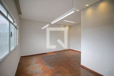 Sala de casa à venda com 4 quartos, 180m² em Paraíso, Belo Horizonte
