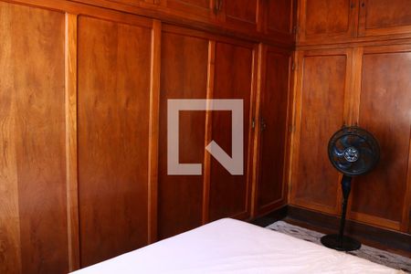 Apartamento à venda com 115m², 1 quarto e sem vagaQuarto - Armários