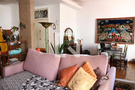 Apartamento à venda com 115m², 1 quarto e sem vagaSala