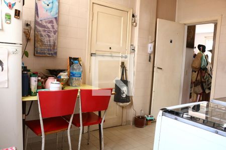 Apartamento à venda com 115m², 1 quarto e sem vagacozinha