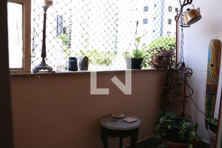 Apartamento à venda com 115m², 1 quarto e sem vagaSacada