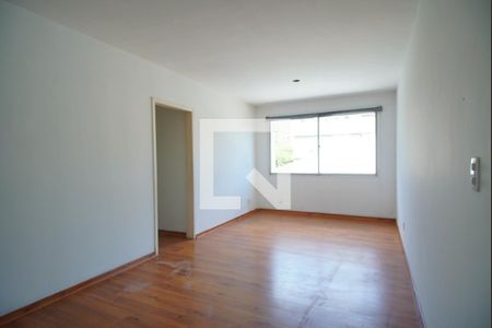 Sala  de apartamento para alugar com 3 quartos, 106m² em Auxiliadora, Porto Alegre
