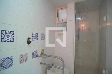 Banheiro da Suíte de apartamento para alugar com 3 quartos, 106m² em Auxiliadora, Porto Alegre